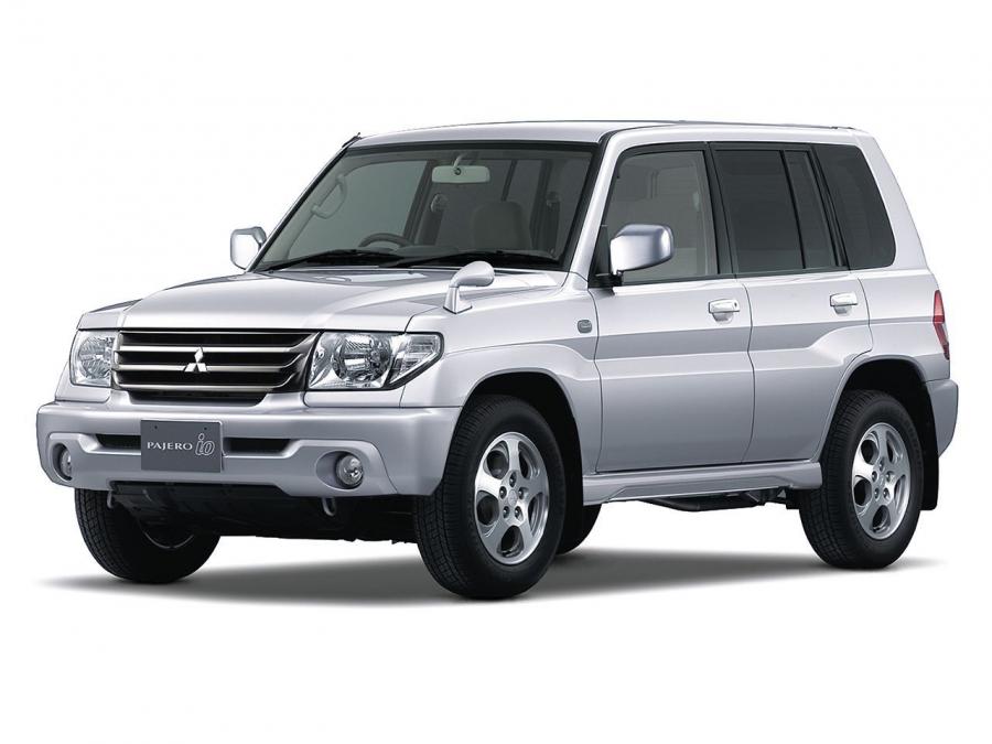  Mitsubishi Pajero iO 5-Door 2000 года  (фото 1 из 4)